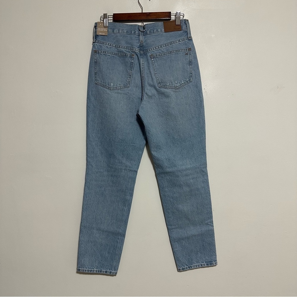 Madewell The Perfect Vintage Jean in Grandbay Wash: Ripped Edition - Picture 11 of 12